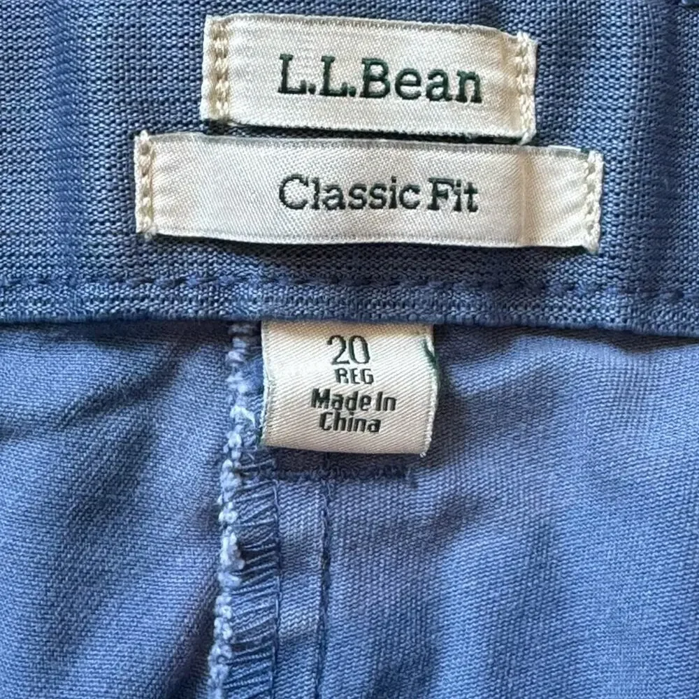 LL Bean Classic shorts, size 20 Women; comfort waistband; vintage early 2000's